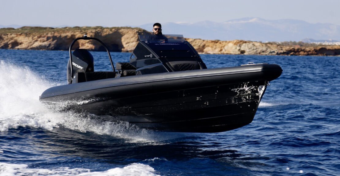 GT7 Technohull