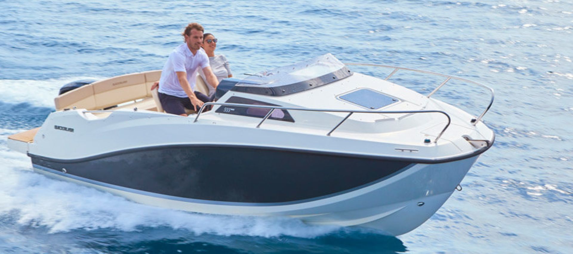 Quicksilver 555 cabin. copertina