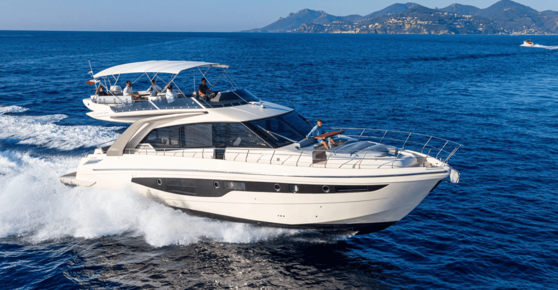 f580 - Cayman Yachts