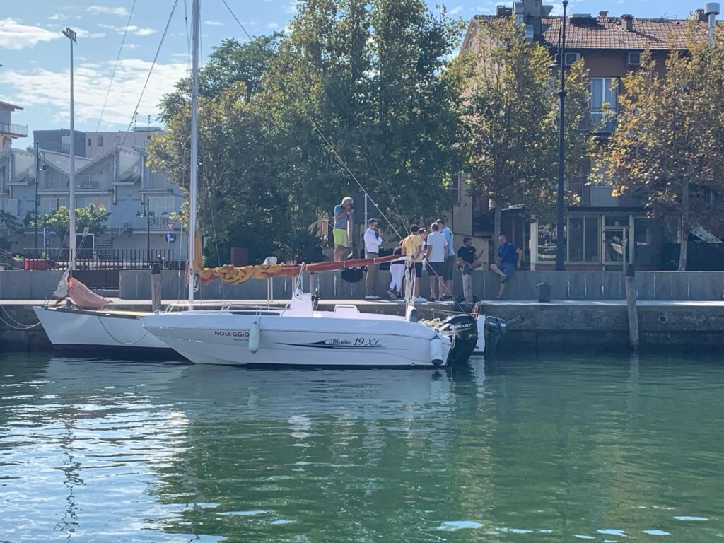 Marine 19 XL + Mercury 40 PRO